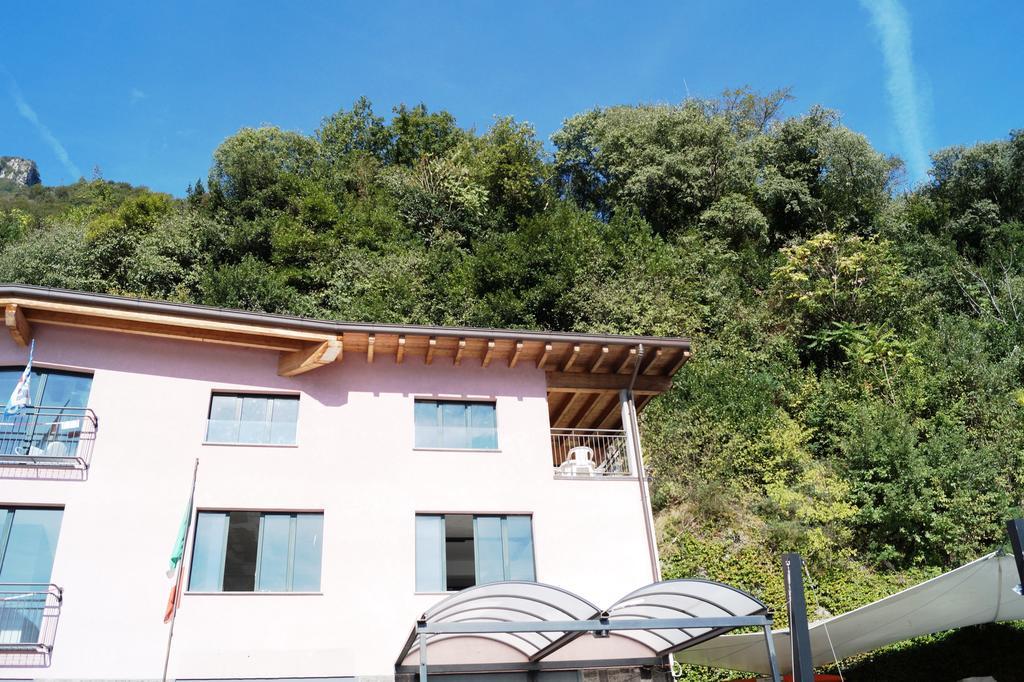 Residenza Andrea Olga Apartment Laglio Phòng bức ảnh