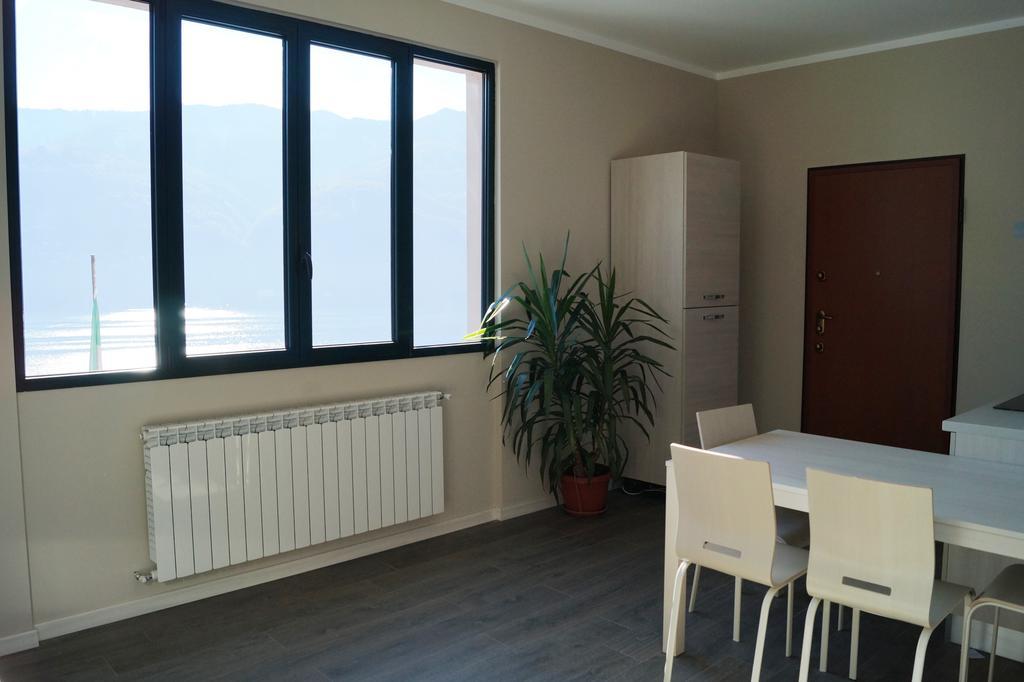 Residenza Andrea Olga Apartment Laglio Phòng bức ảnh